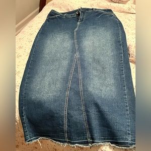 ‼️Large (12-14) maxi denim skirt